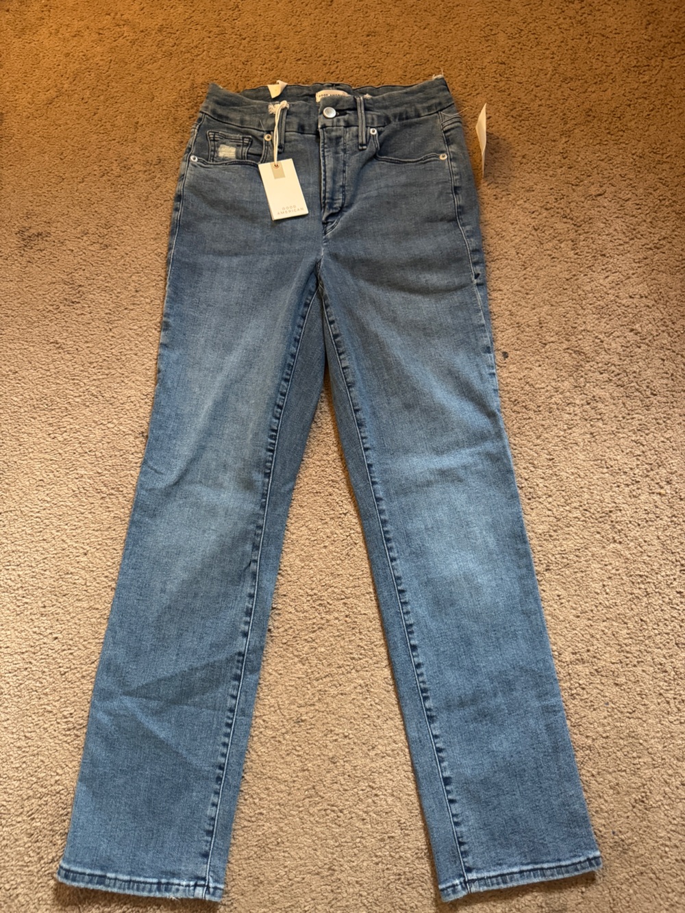 Good American straight leg Jeans in Blue Wash new with tag